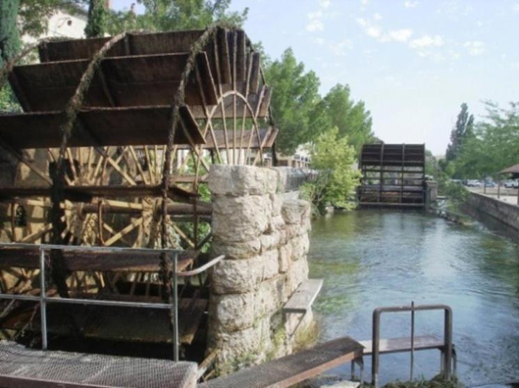 Hotel Du Parc, Avignon Est, The Originals City, Entraigues-sur-la-Sorgue Exterior photo