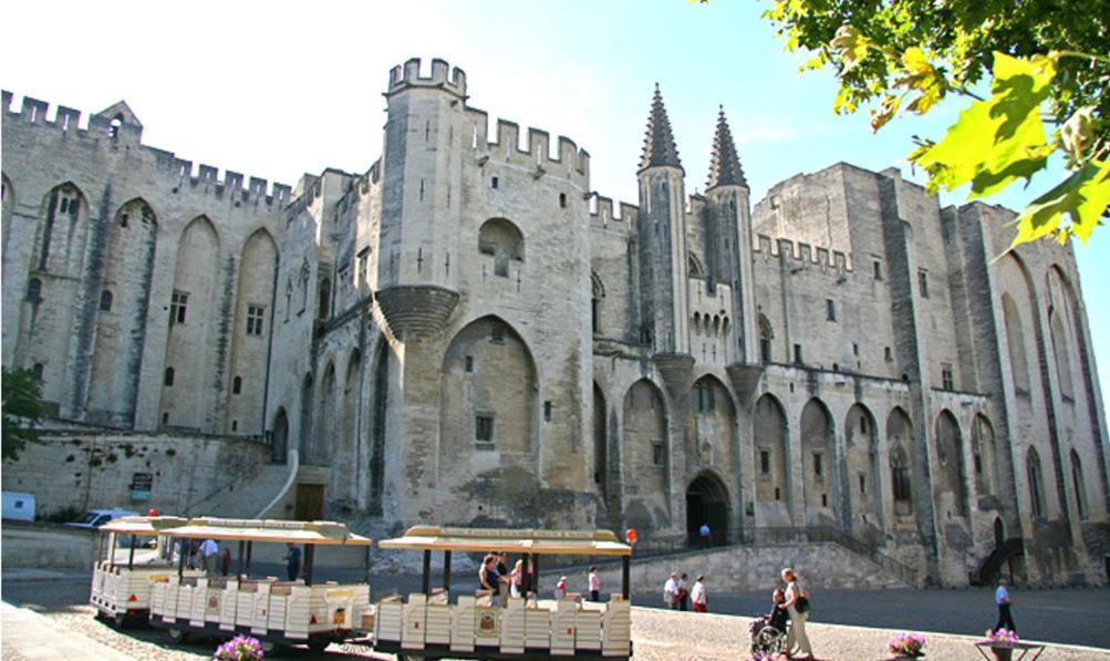 Hotel Du Parc, Avignon Est, The Originals City, Entraigues-sur-la-Sorgue Exterior photo